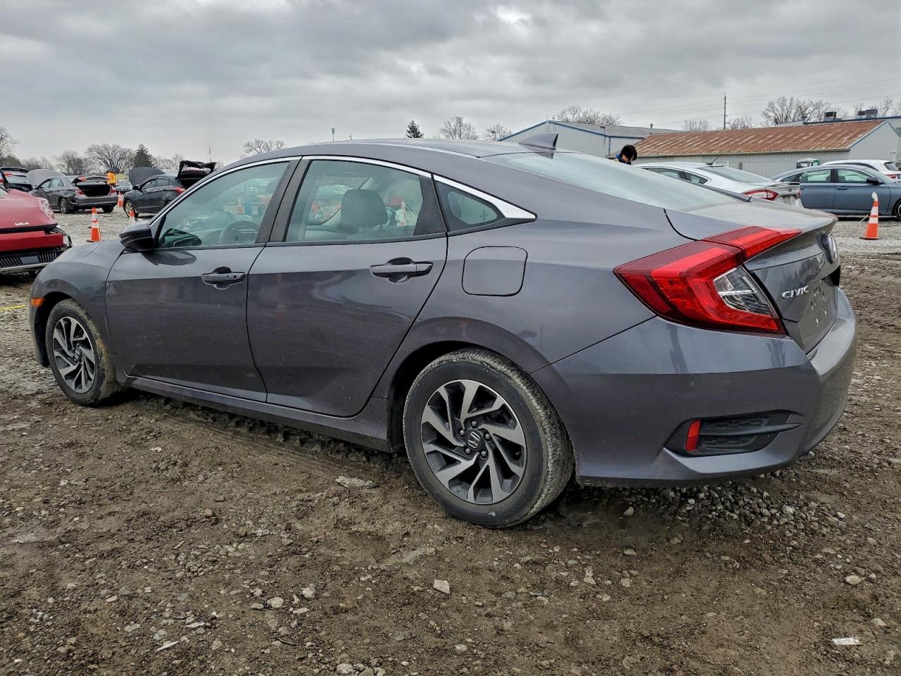 2017 HONDA CIVIC EX photo 4