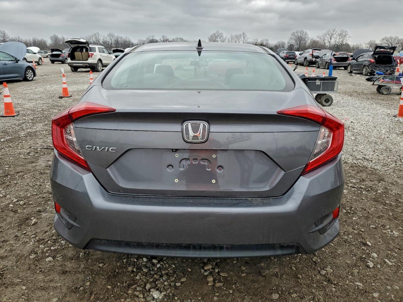 2017 HONDA CIVIC EX photo 16