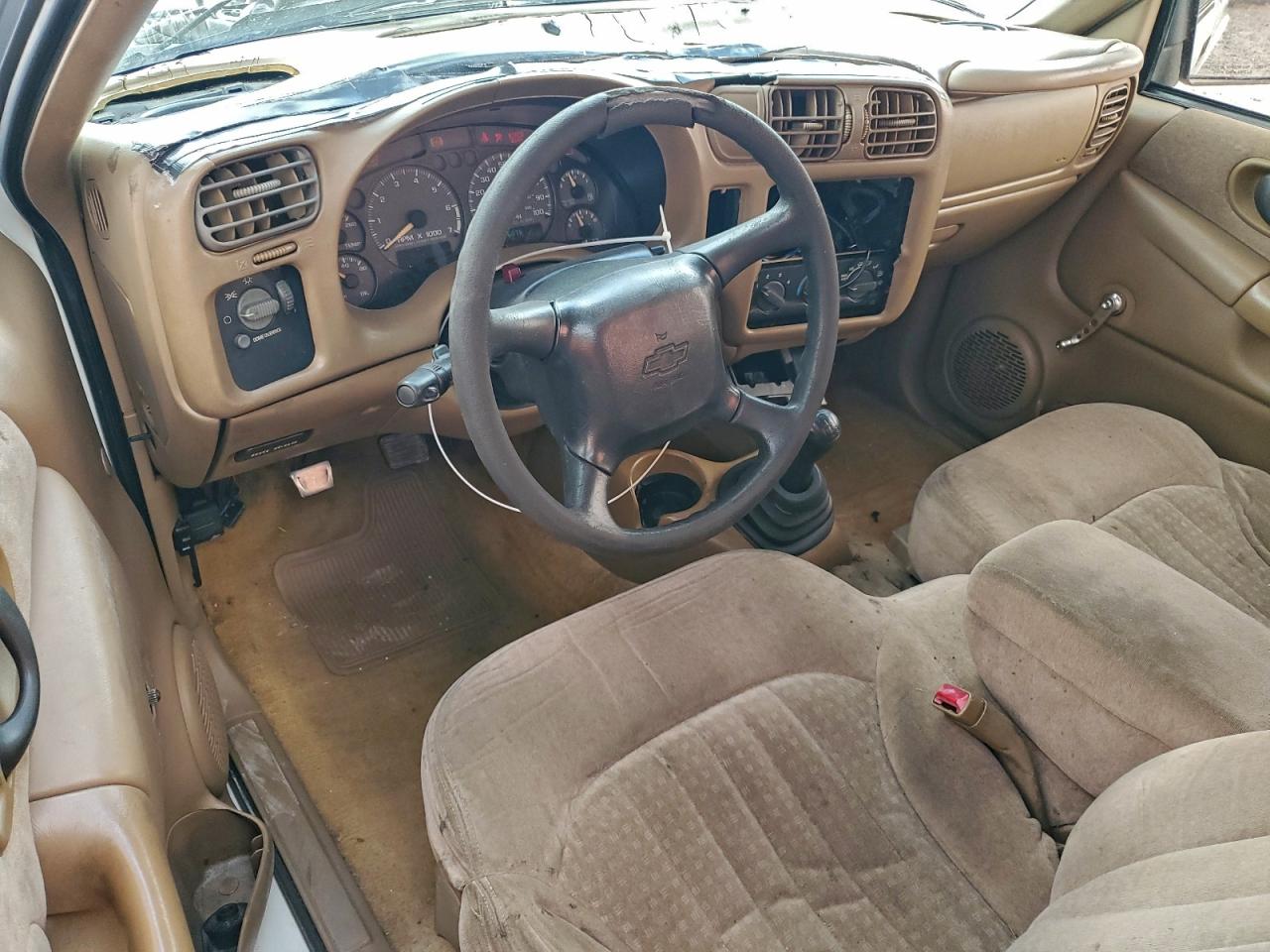 2000 CHEVROLET S TRUCK S10 photo 15