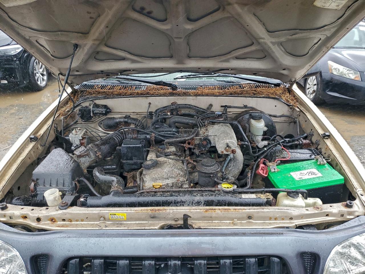 2004 TOYOTA TACOMA photo 21