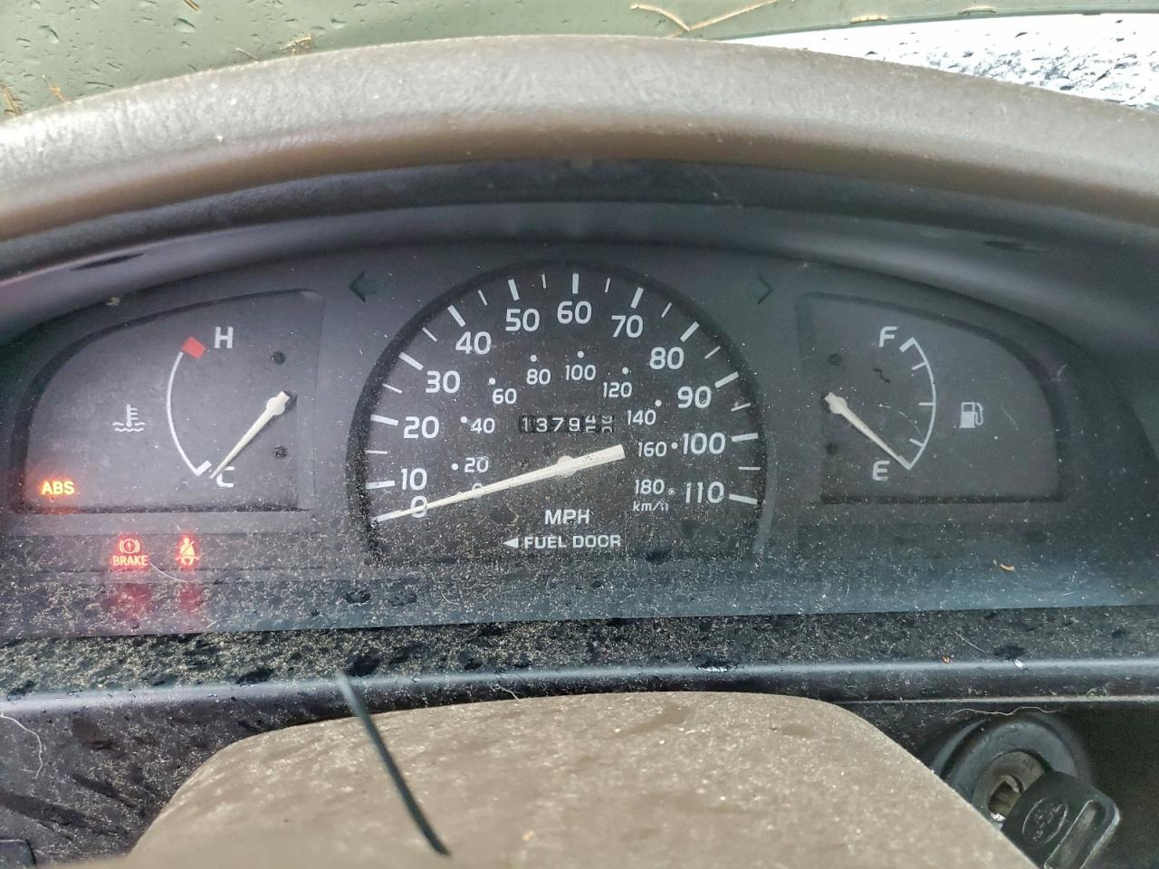 2004 TOYOTA TACOMA photo 17