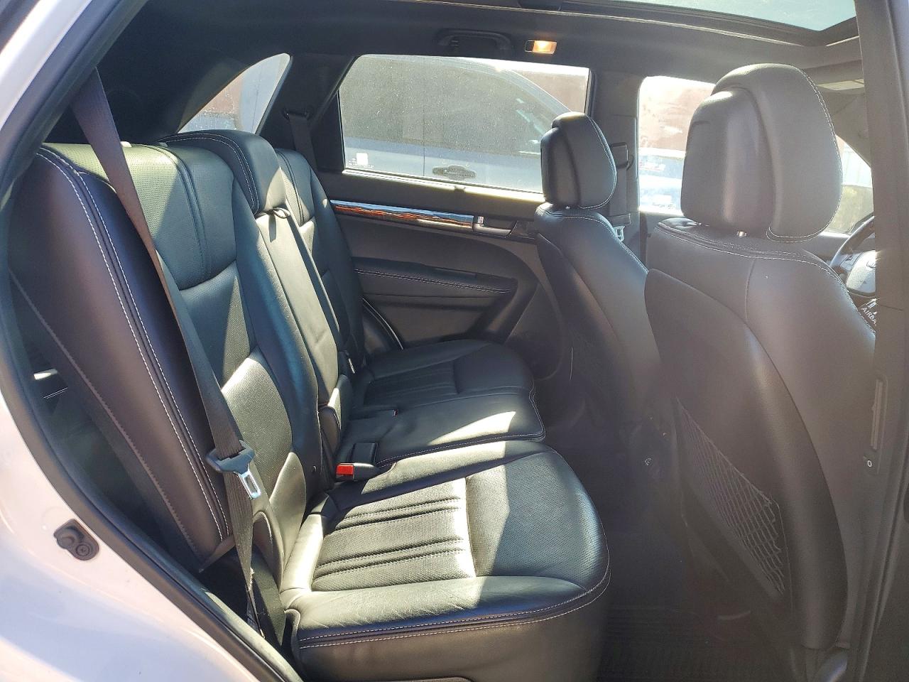 2014 KIA SORENTO SX photo 11