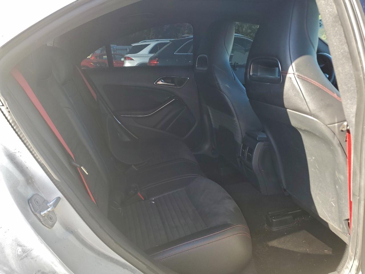 2018 MERCEDES-BENZ CLA 250 photo 10