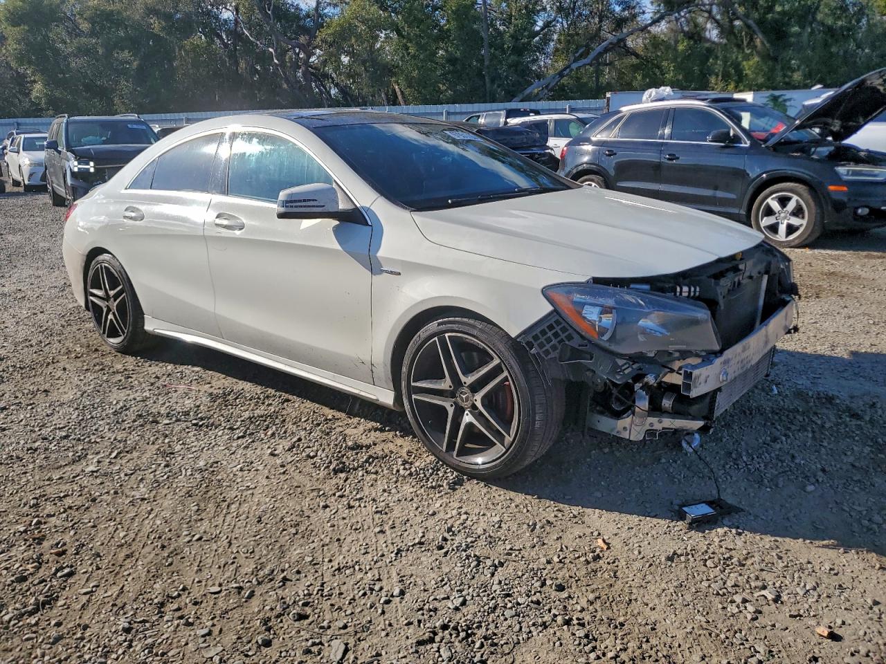 2018 MERCEDES-BENZ CLA 250 photo 4