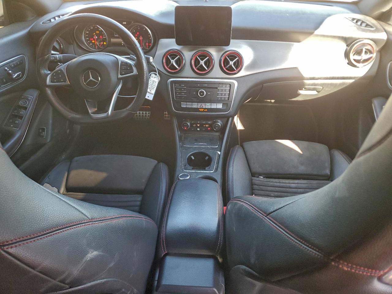 2018 MERCEDES-BENZ CLA 250 photo 8