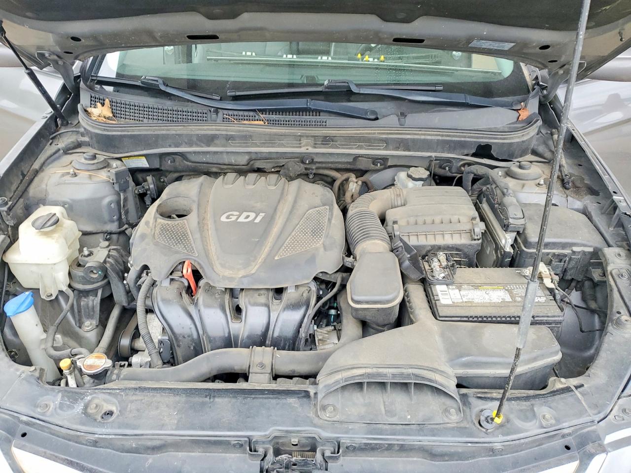 2011 HYUNDAI SONATA SE photo 21