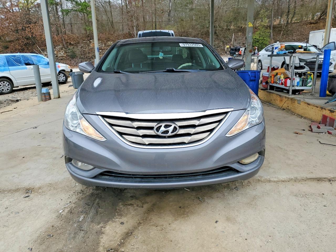 2011 HYUNDAI SONATA SE photo 9