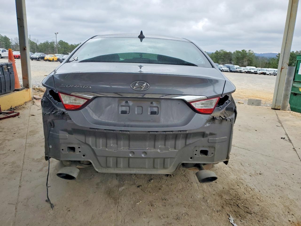 2011 HYUNDAI SONATA SE photo 11