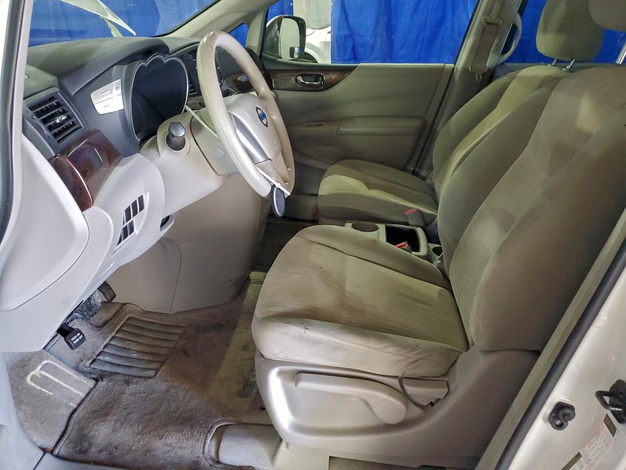 2012 NISSAN QUEST S photo 7