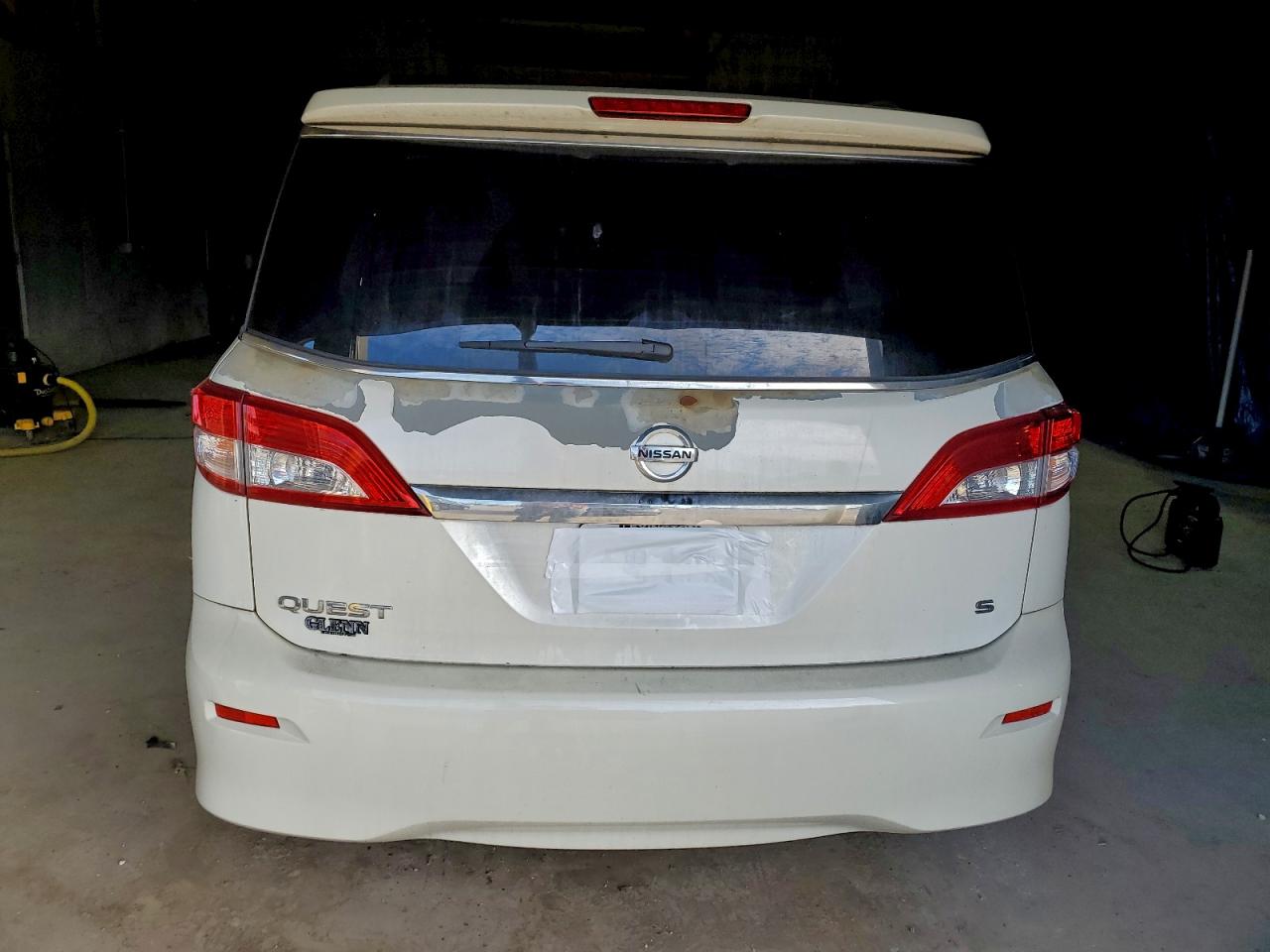 2012 NISSAN QUEST S photo 6