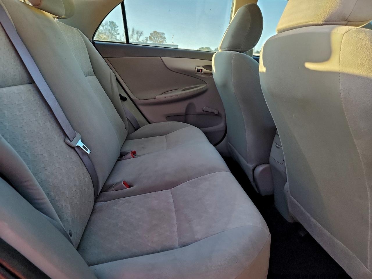 2009 TOYOTA COROLLA BASE photo 10