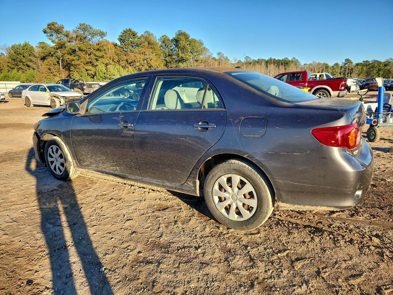 2009 TOYOTA COROLLA BASE photo 2