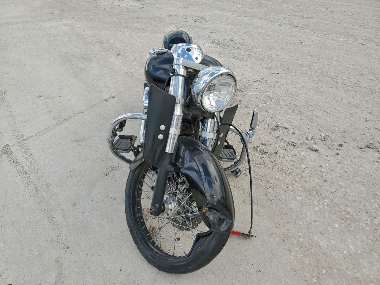 2009 YAMAHA XVS1100 A photo 3
