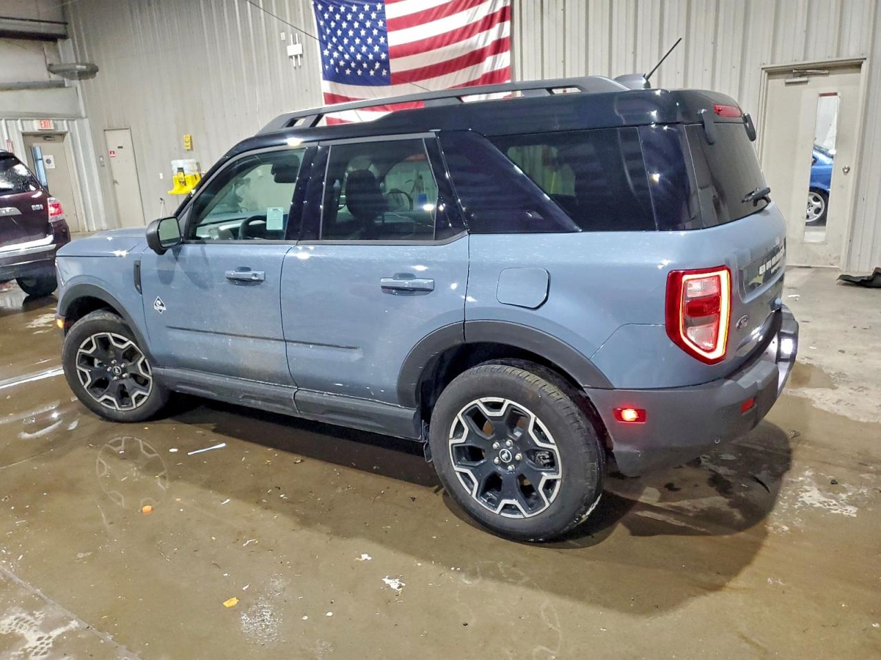 2025 FORD BRONCO SPORT OUTER BANKS photo 2