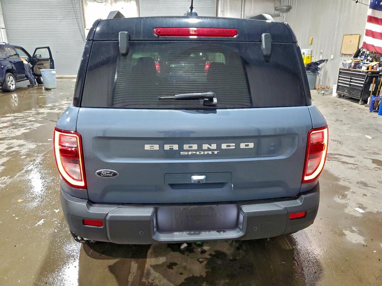 2025 FORD BRONCO SPORT OUTER BANKS photo 6