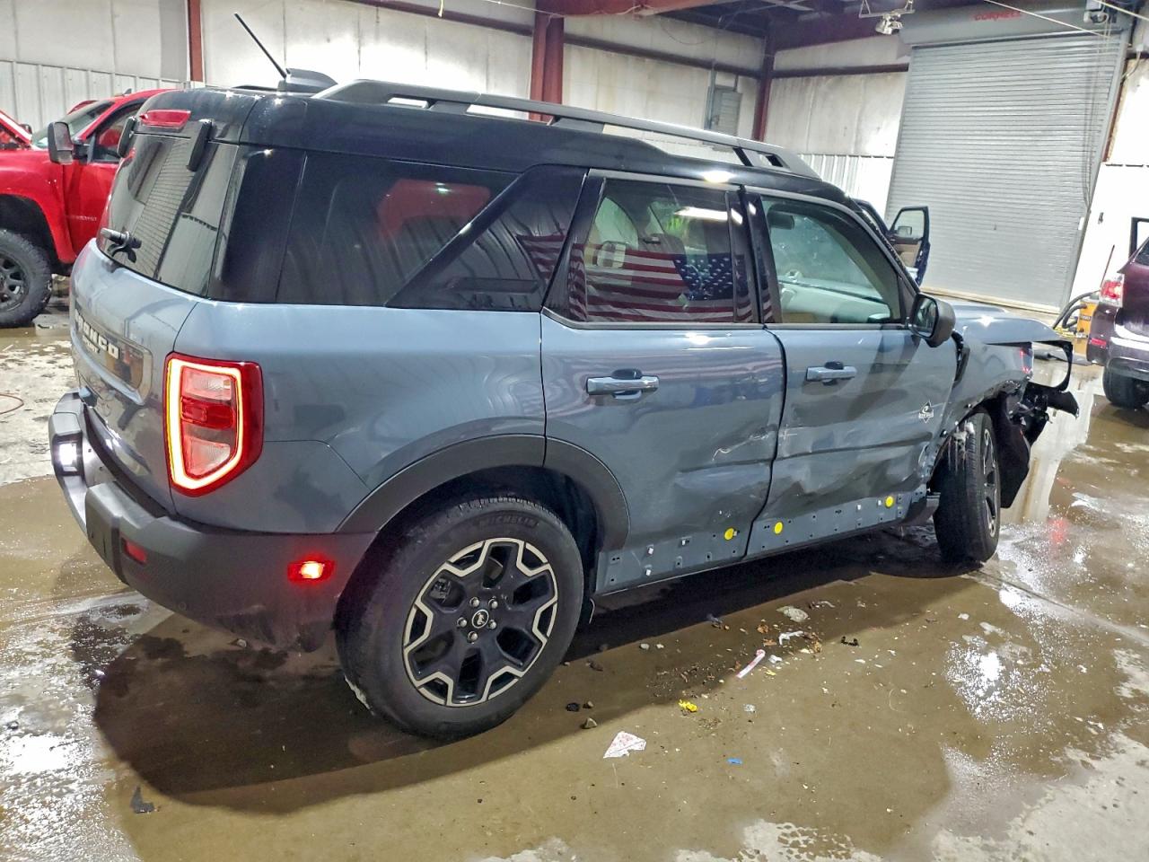 2025 FORD BRONCO SPORT OUTER BANKS photo 3