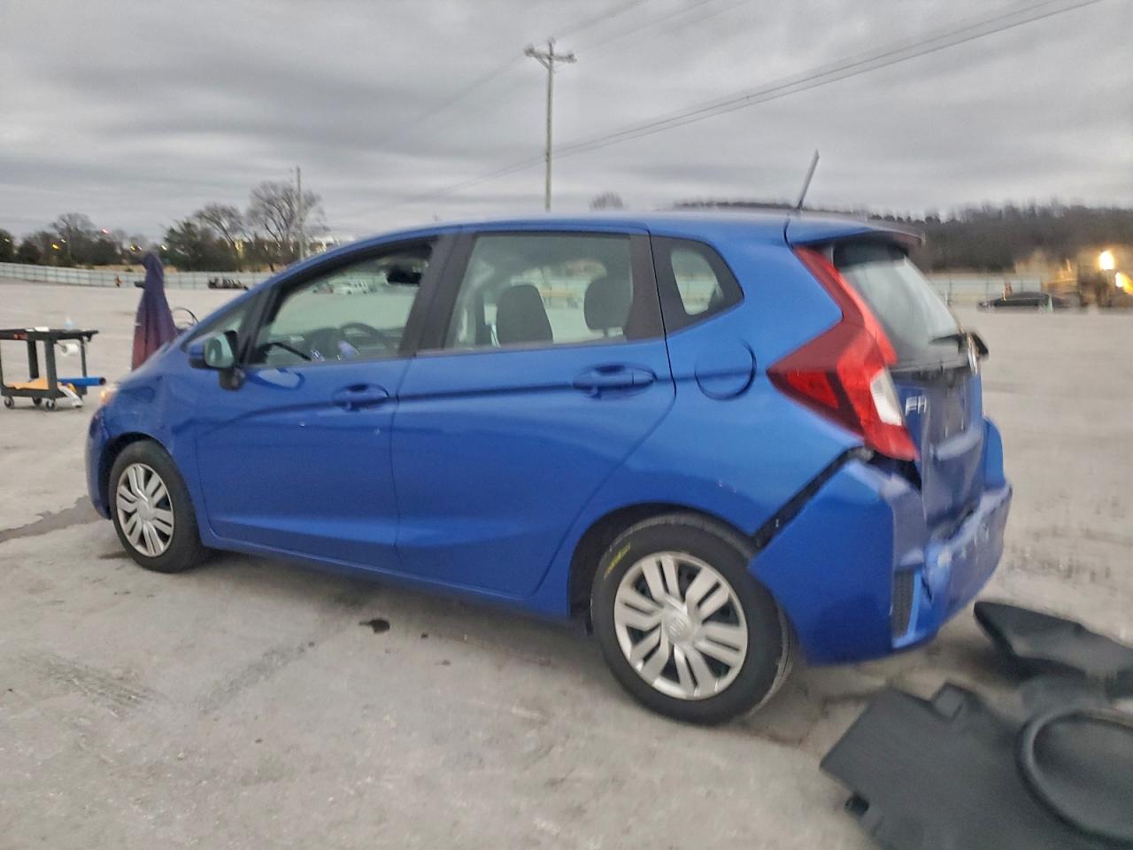 2015 HONDA FIT LX photo 2