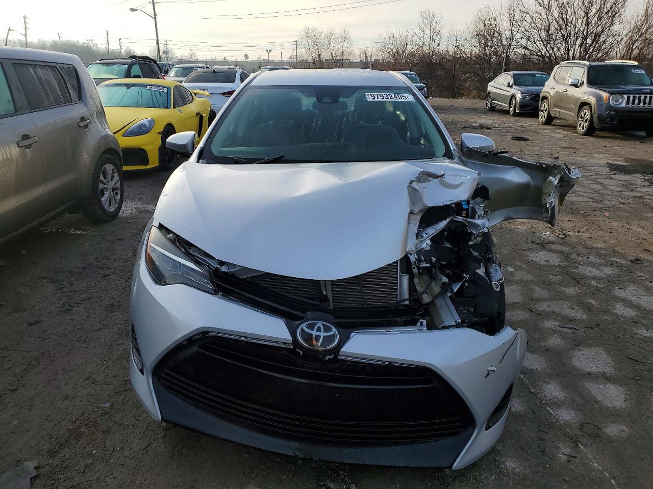 2018 TOYOTA COROLLA L photo 13
