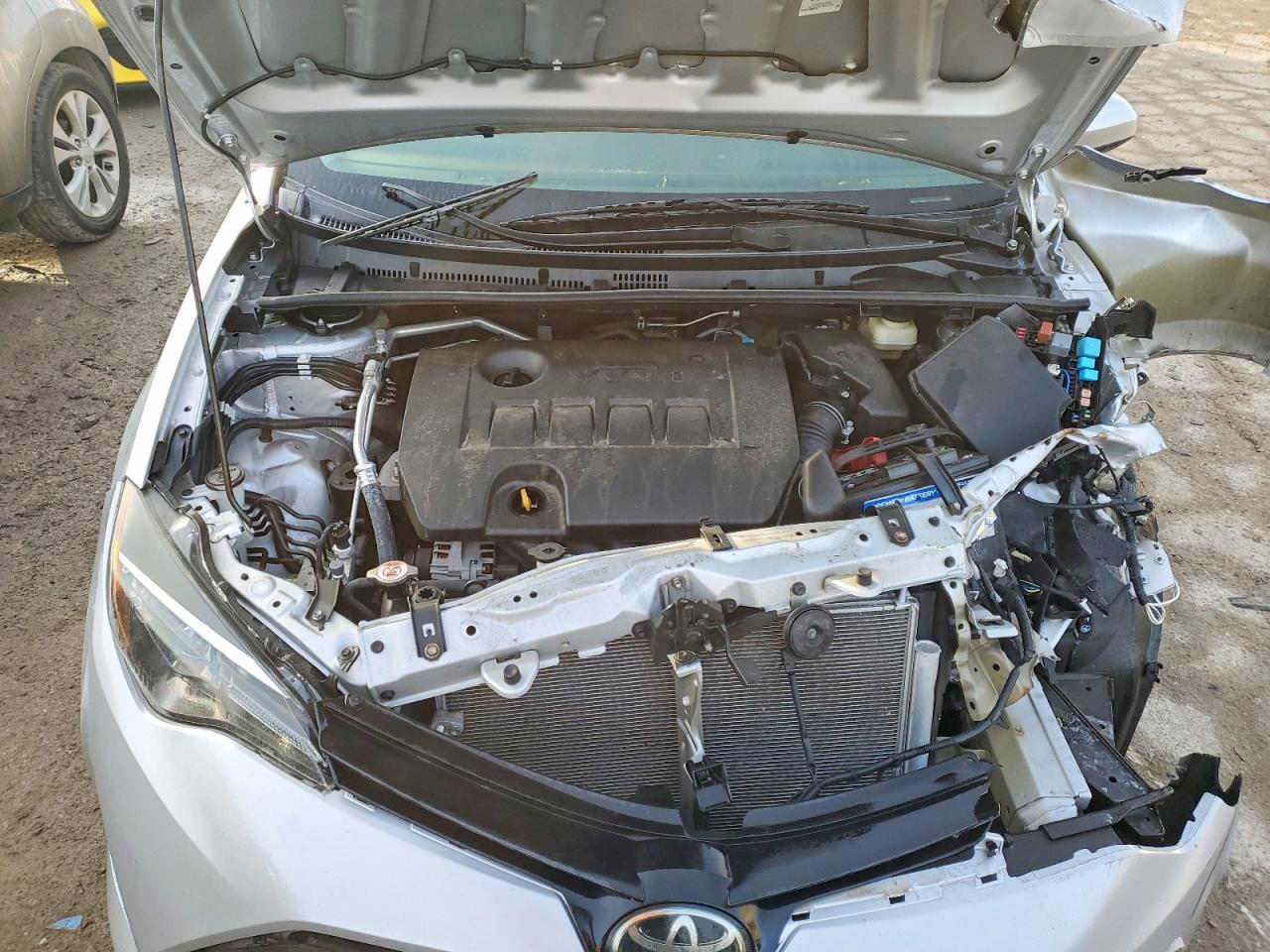 2018 TOYOTA COROLLA L photo 31