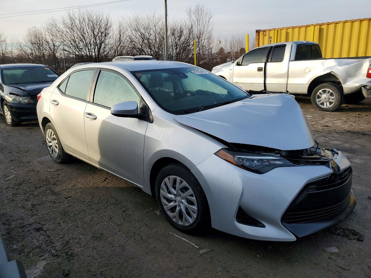 2018 TOYOTA COROLLA L photo 10