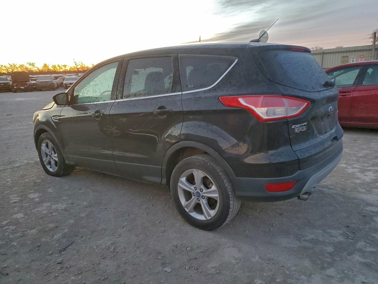 2014 FORD ESCAPE SE photo 4