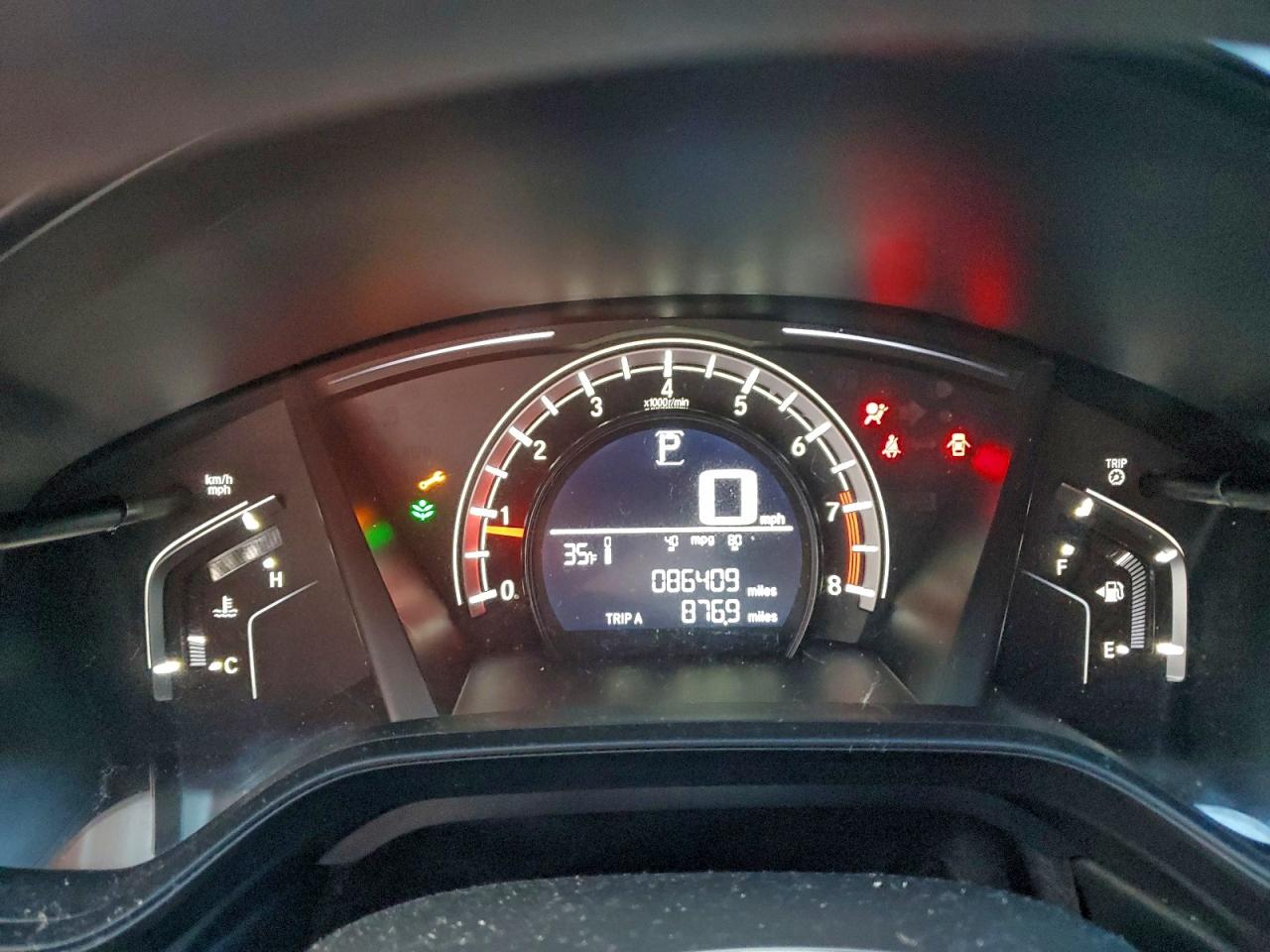 2017 HONDA CR-V LX photo 17