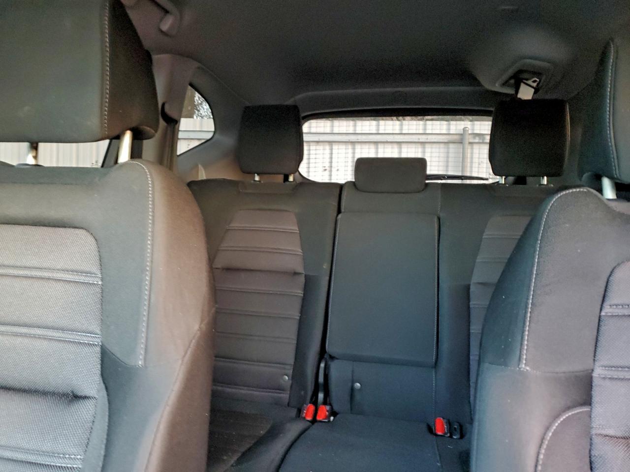 2017 HONDA CR-V LX photo 19