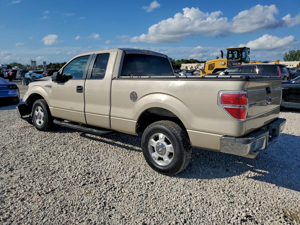 2010 FORD F150 SUPER CAB photo 2