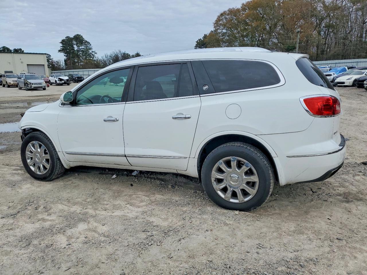 2016 BUICK ENCLAVE photo 3