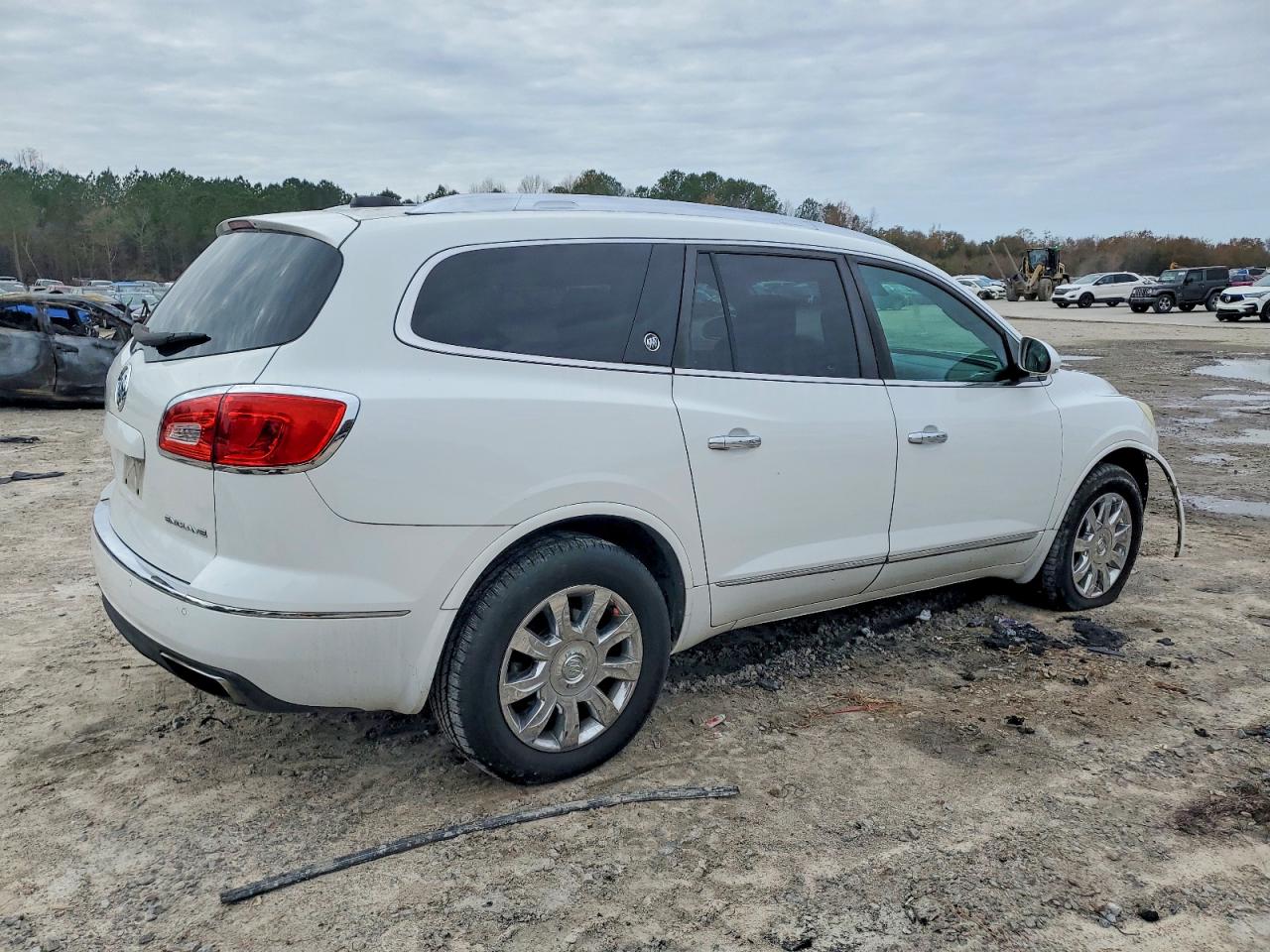 2016 BUICK ENCLAVE photo 5