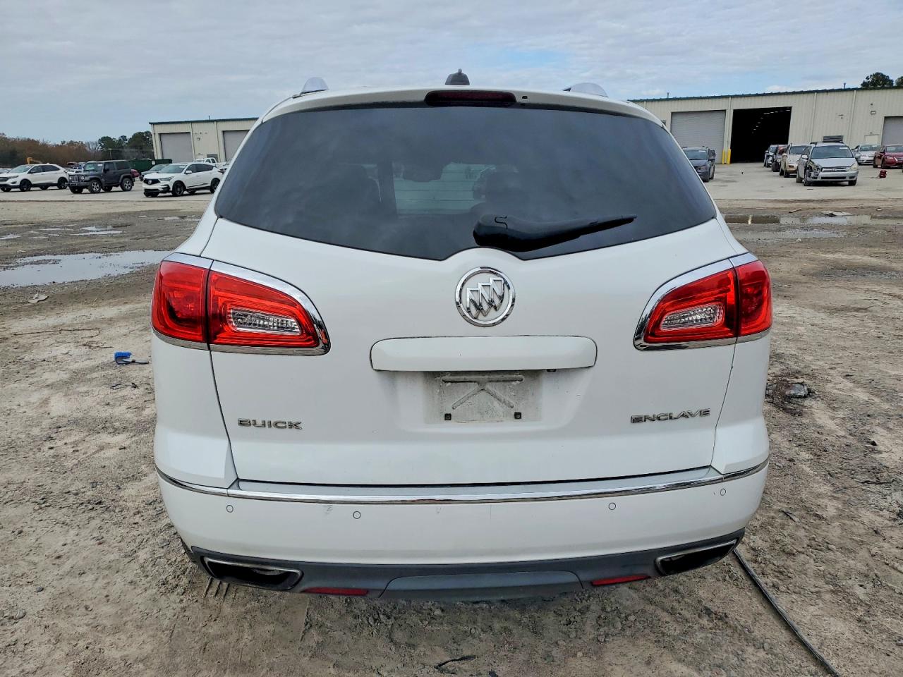 2016 BUICK ENCLAVE photo 11