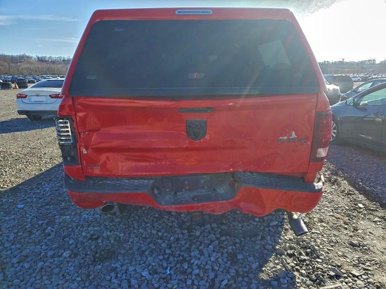 2016 RAM 1500 SPORT photo 6