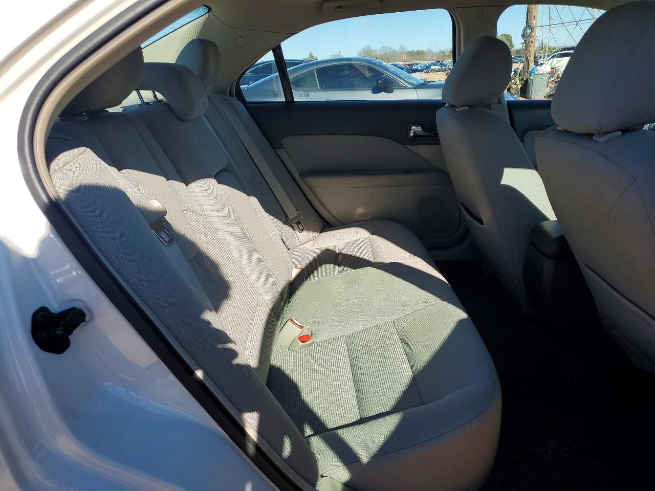 2012 FORD FUSION SE photo 19
