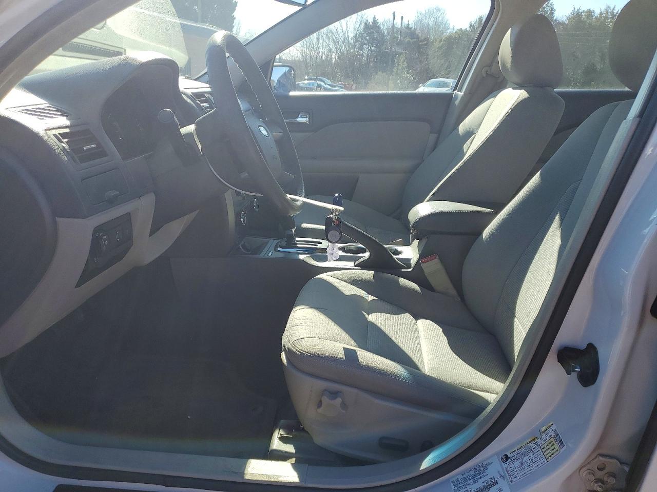 2012 FORD FUSION SE photo 13