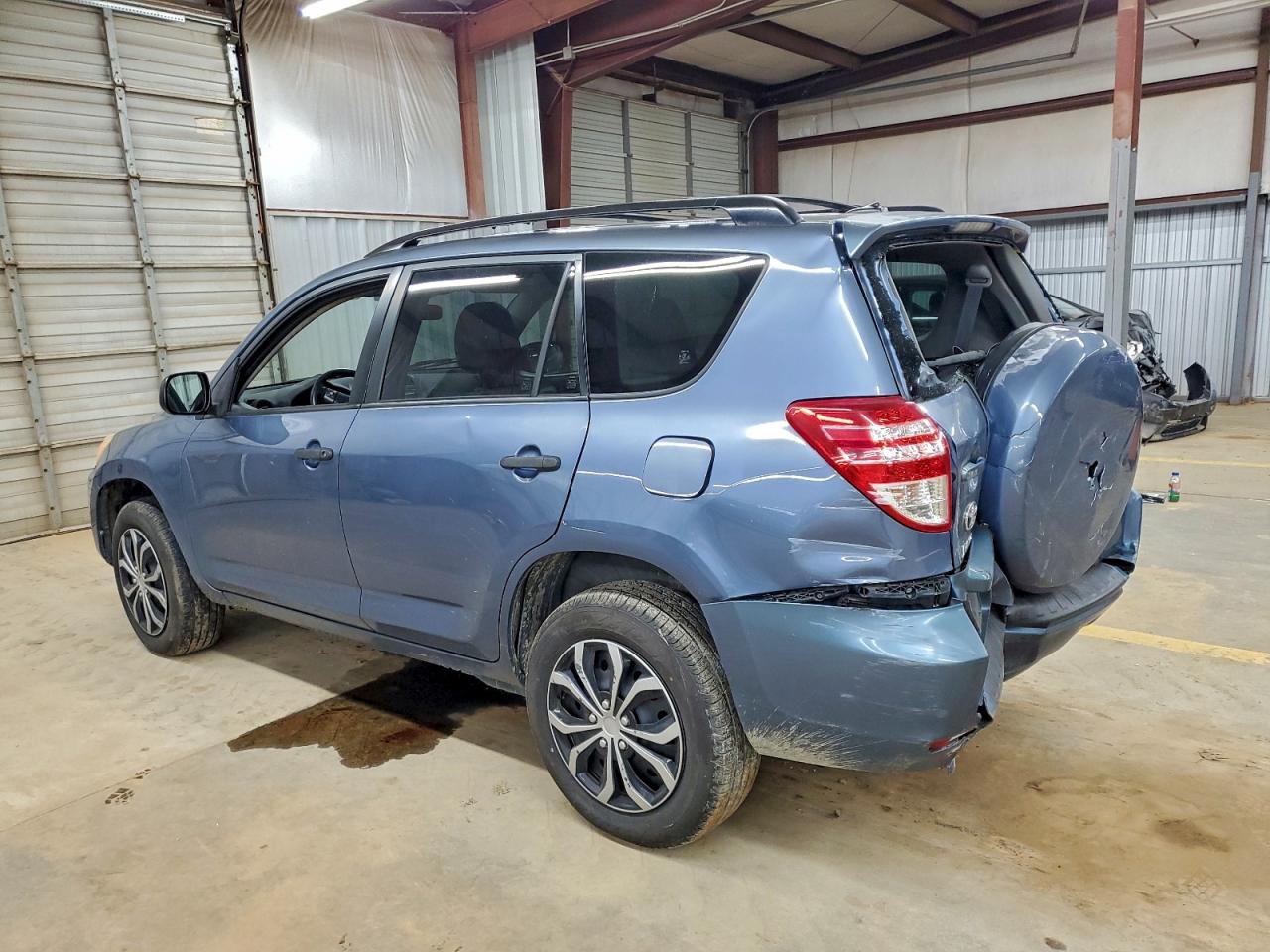 2012 TOYOTA RAV4 photo 2