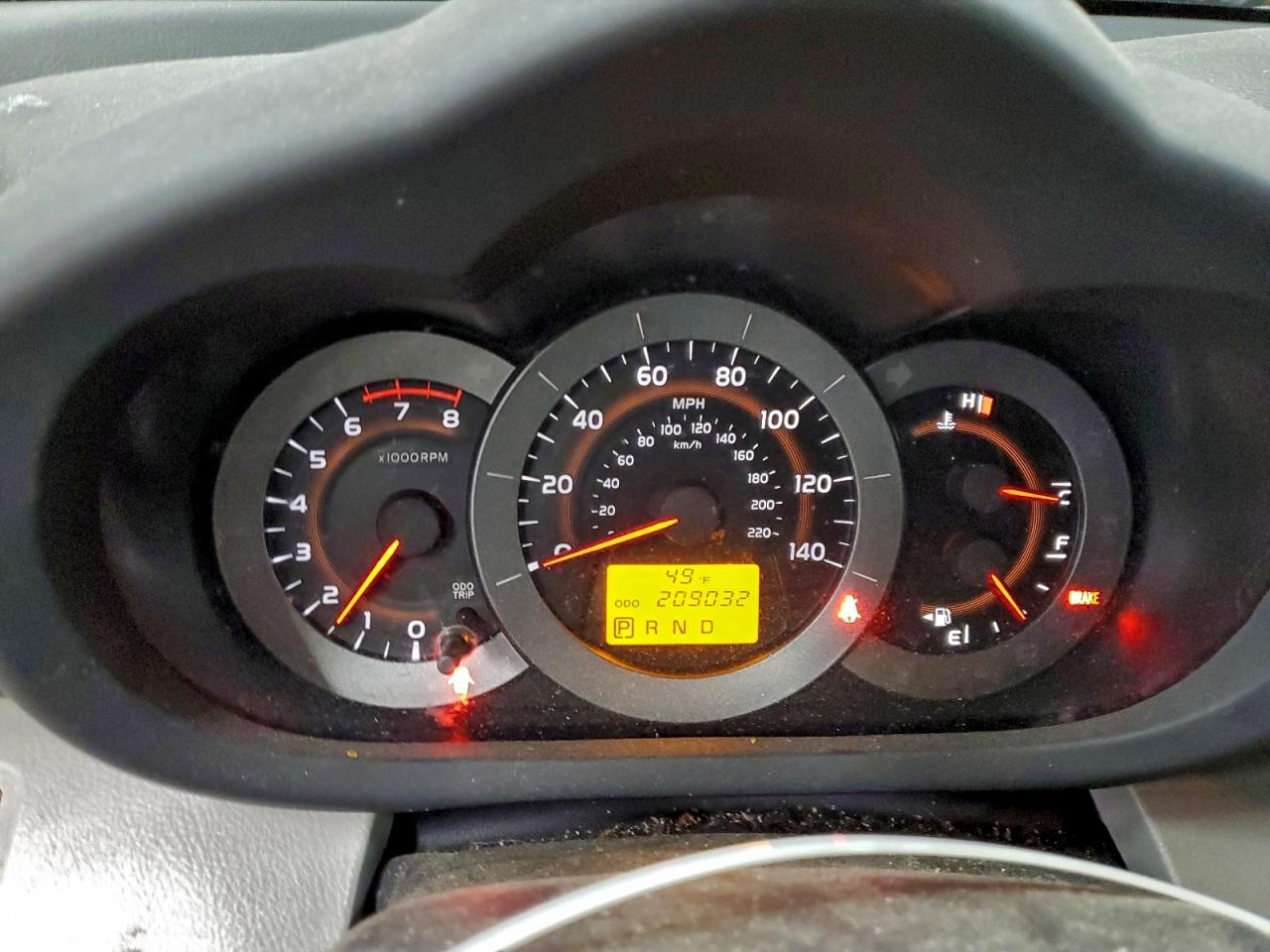 2012 TOYOTA RAV4 photo 9