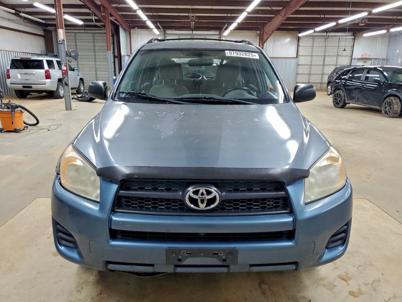 2012 TOYOTA RAV4 photo 5