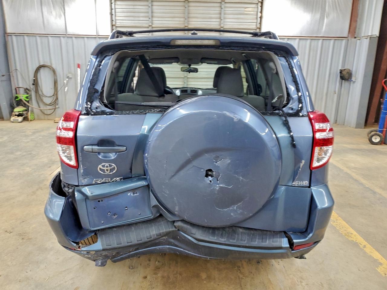 2012 TOYOTA RAV4 photo 6