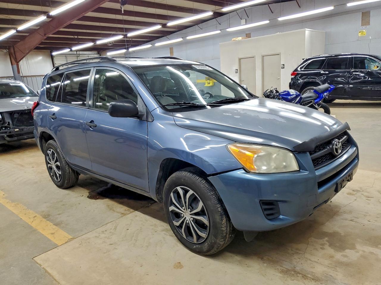 2012 TOYOTA RAV4 photo 4