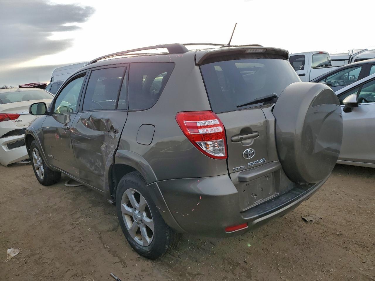 2009 TOYOTA RAV4 LIMITED photo 2