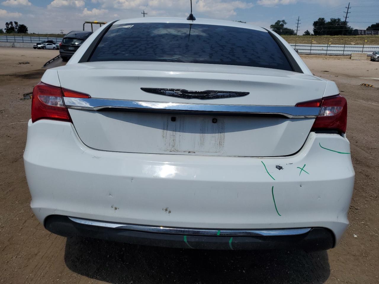 2013 CHRYSLER 200 LX photo 6