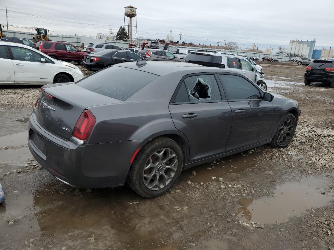 2015 CHRYSLER 300 S photo 3