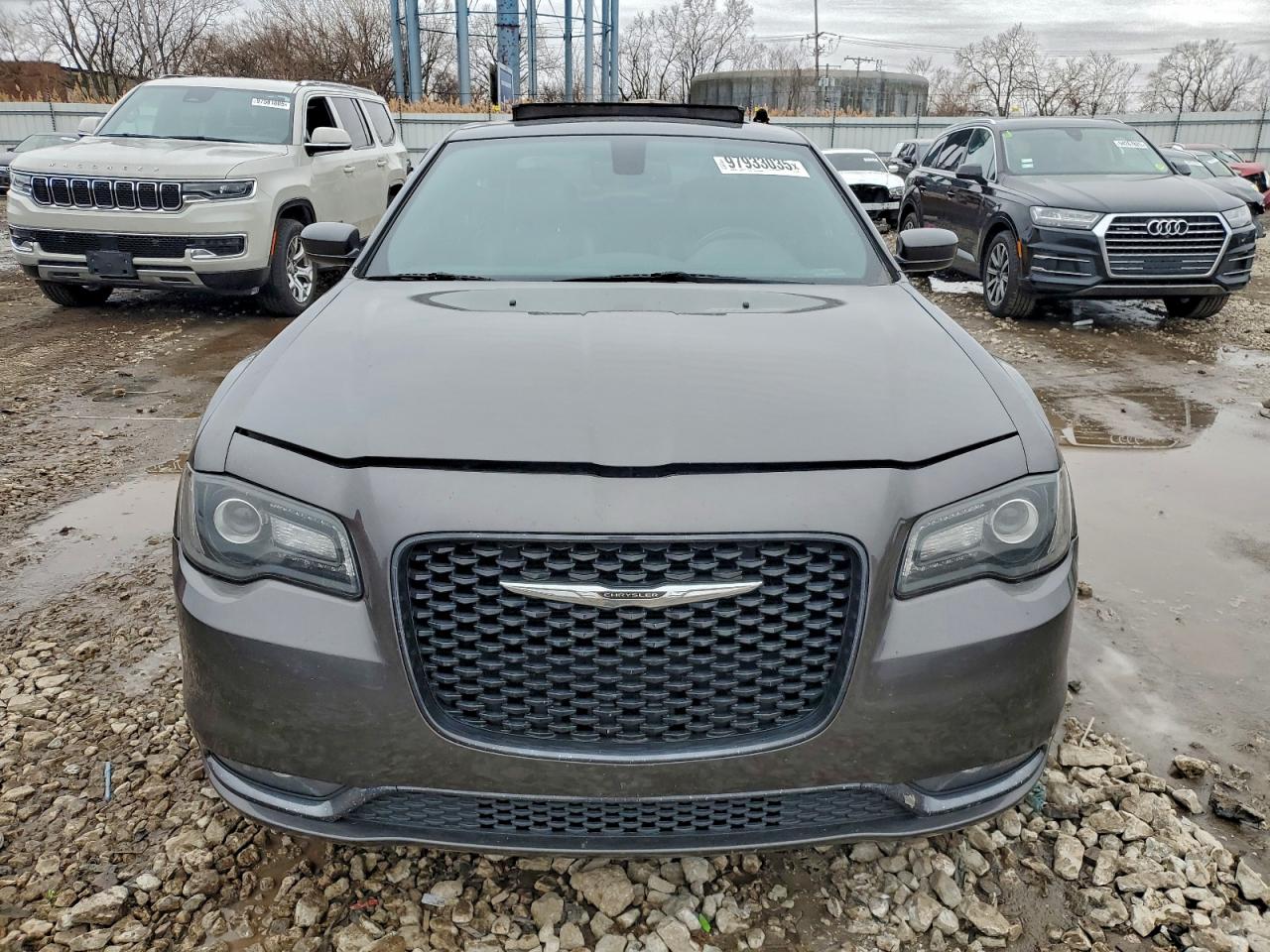 2015 CHRYSLER 300 S photo 5