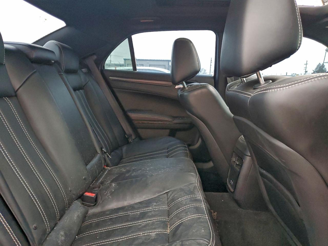 2015 CHRYSLER 300 S photo 10