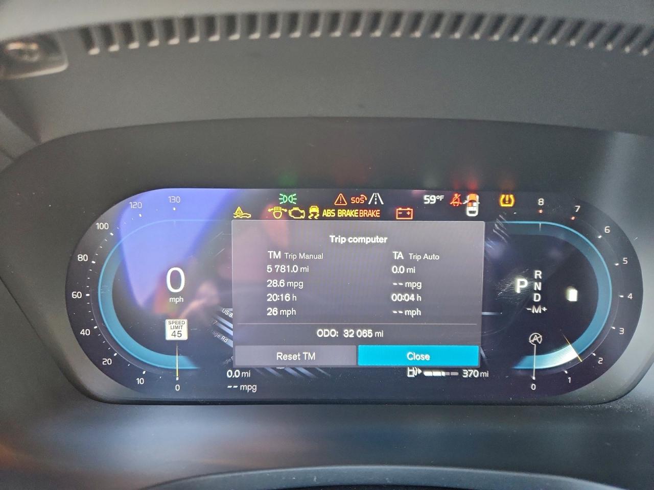 2024 VOLVO S60 PLUS photo 9