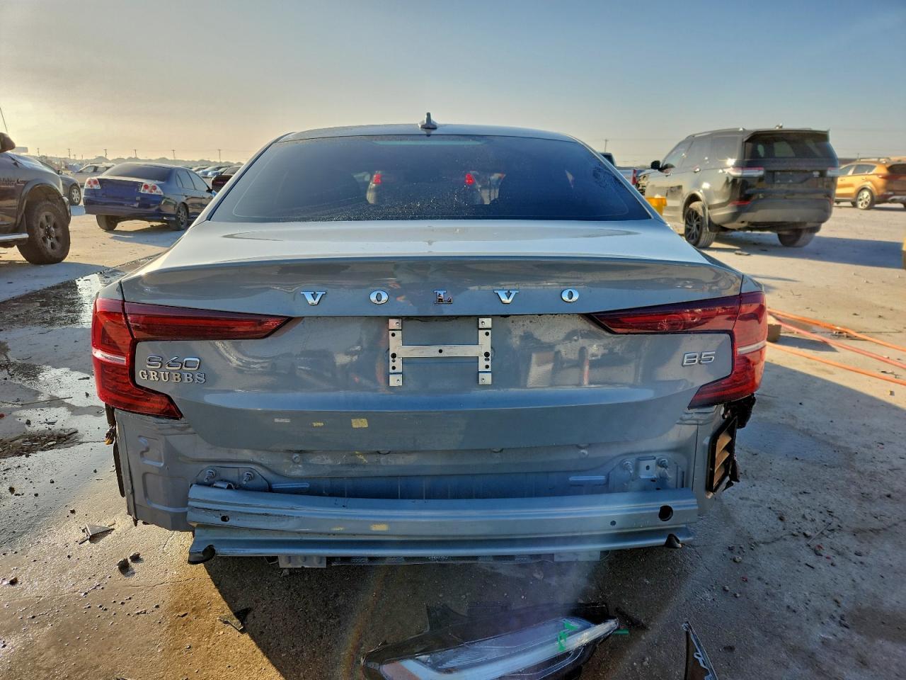 2024 VOLVO S60 PLUS photo 6