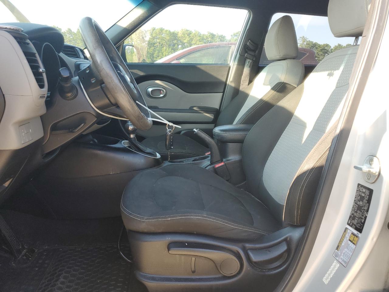 2015 KIA SOUL + photo 7