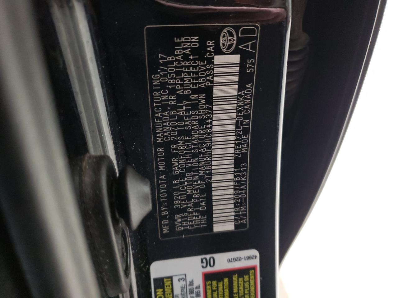 2017 TOYOTA COROLLA L photo 11