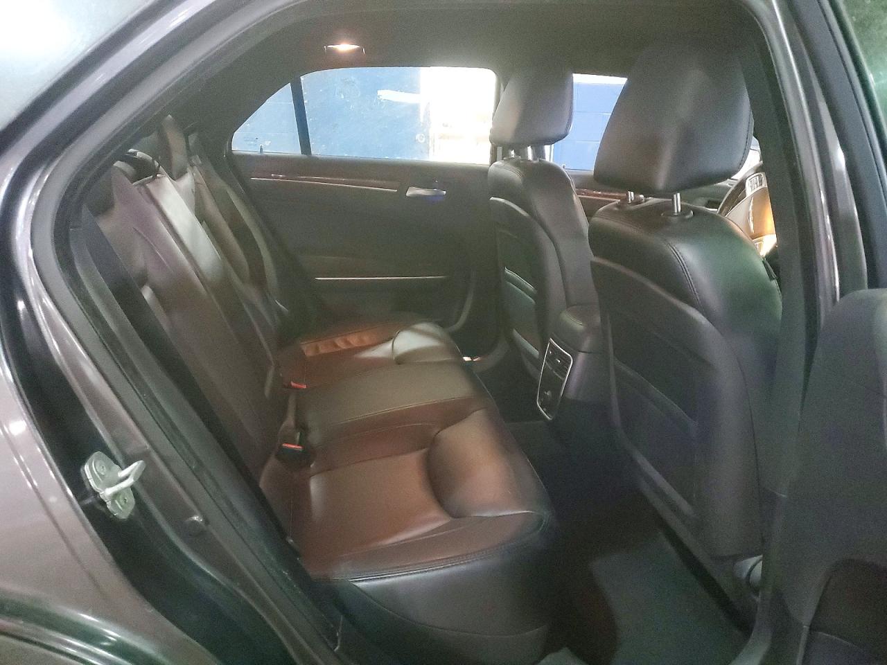 2014 CHRYSLER 300 photo 28