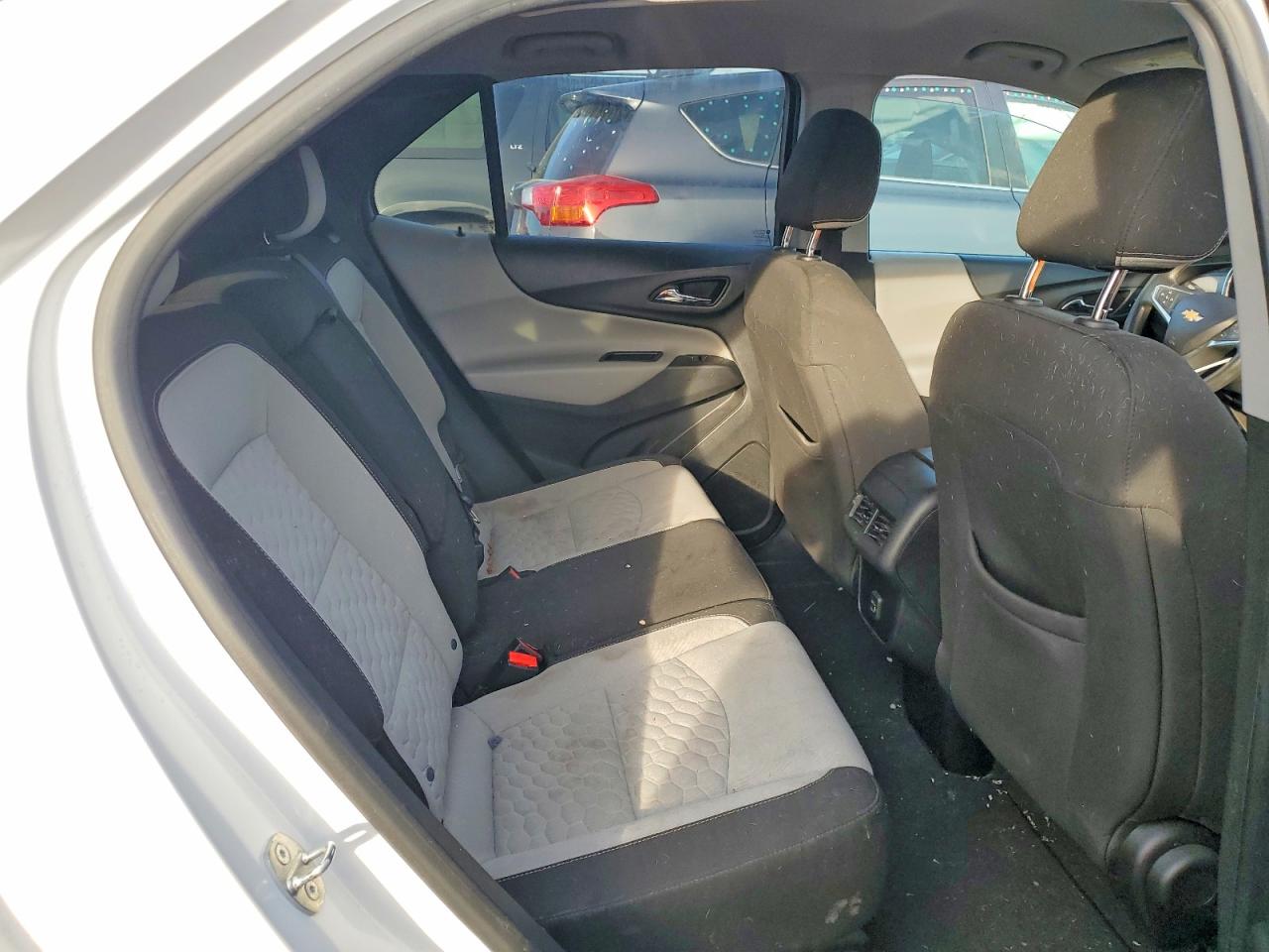 2020 CHEVROLET EQUINOX LT photo 11